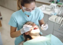 Como se hace una limpieza dental en la práctica profesional