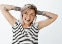 Tatuajes en dientes, una tendencia moderna en estética dental